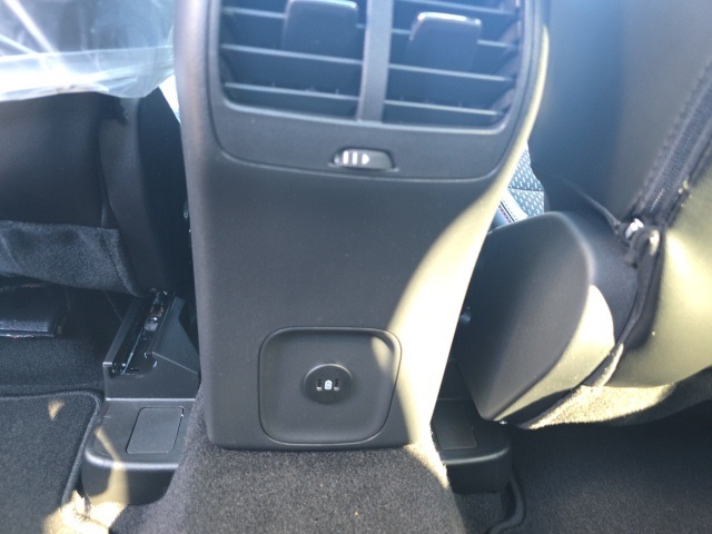 2025 Ford Escape Hybrid