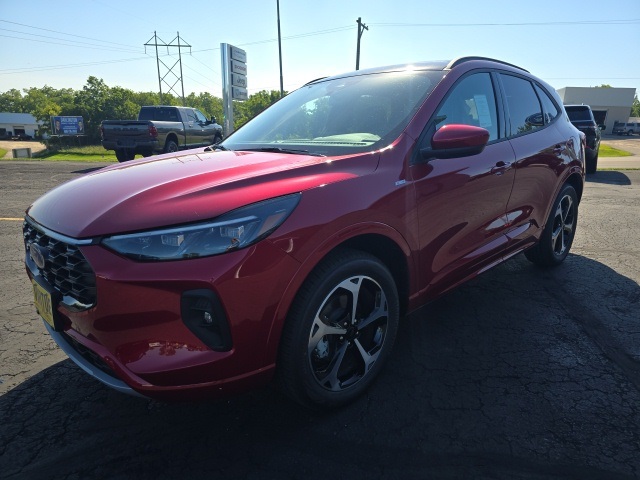 2025 Ford Escape Hybrid