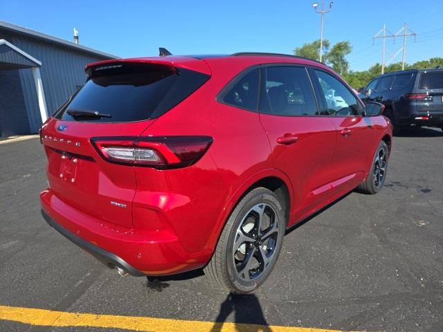 2025 Ford Escape Hybrid