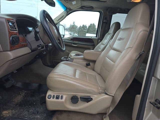 2004 Ford Excursion