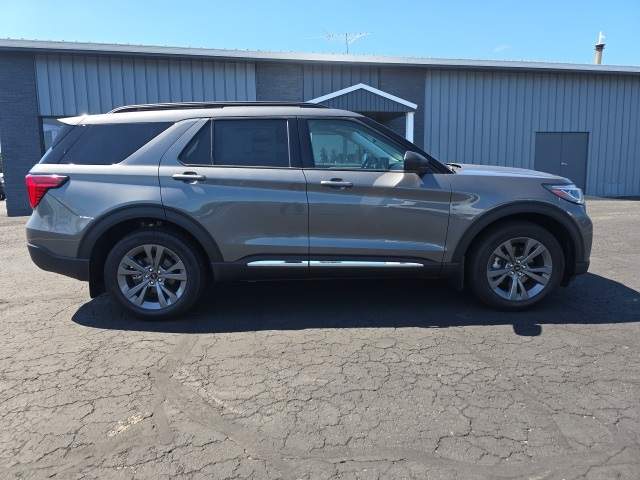2025 Ford Explorer