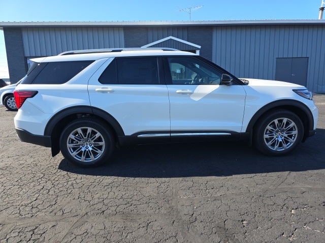 2025 Ford Explorer