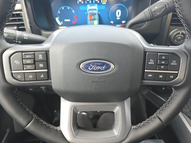 2026 Ford F-250 Lariat photo 12