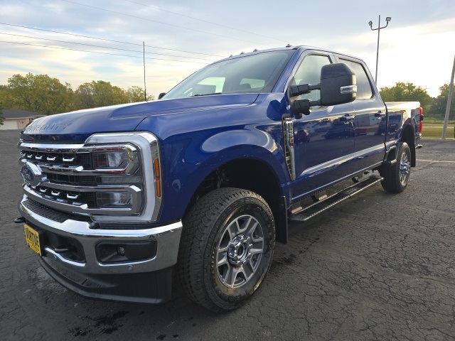 2026 Ford F-250 Lariat photo 3