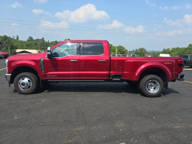 2025 Ford F-350SD