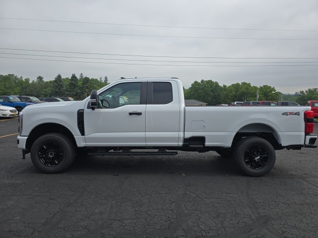 2025 Ford F-350SD