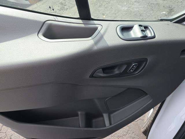 2025 Ford Transit-250