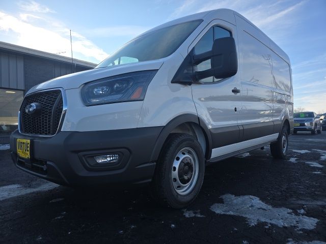 2025 Ford Transit-250