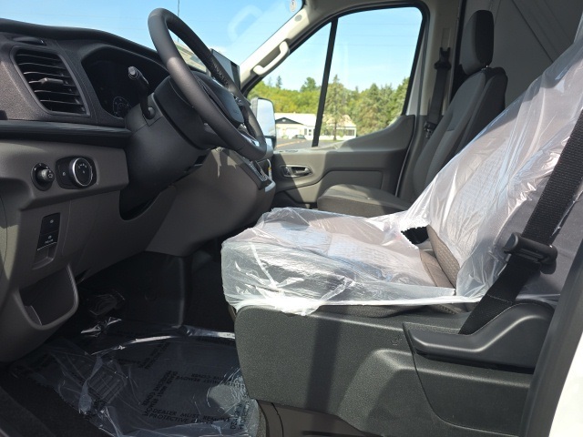 2025 Ford Transit-250