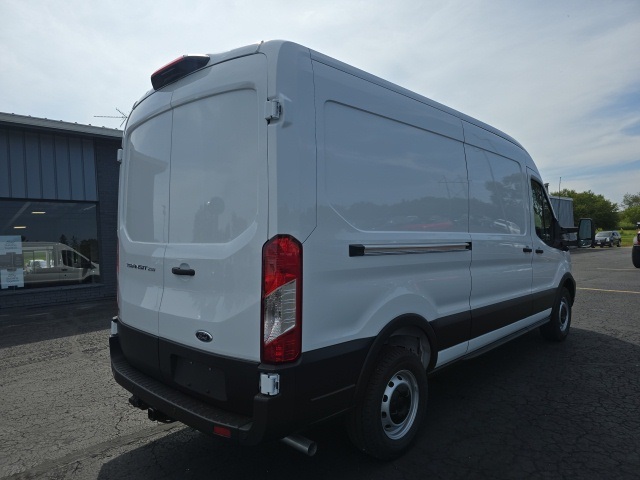 2025 Ford Transit-250