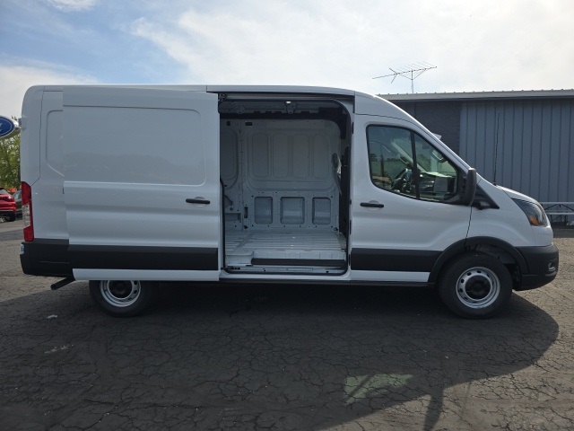 2025 Ford Transit-250