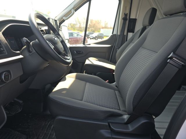 2026 Ford Transit-250