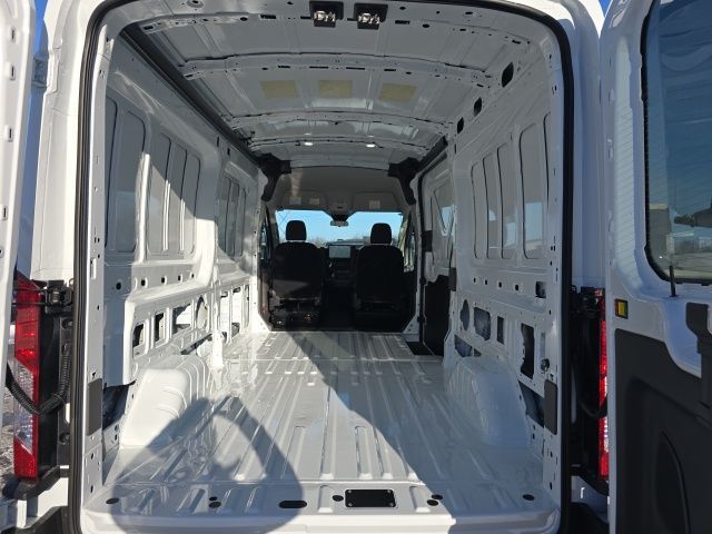 2026 Ford Transit-250