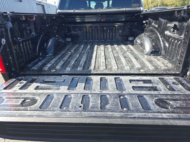 2015 Ford F-150 XL photo 17