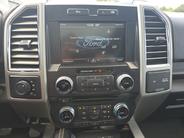 2015 Ford F-150 Lariat photo 13