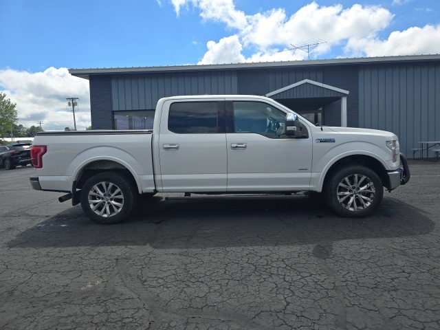 2015 Ford F-150 Lariat photo 7