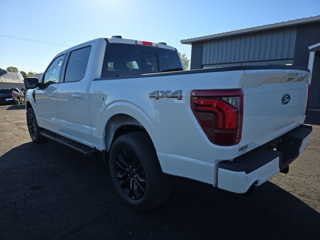 2025 Ford F-150 Lariat photo 4