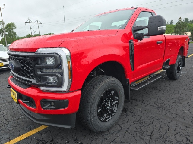 2025 Ford F-350SD