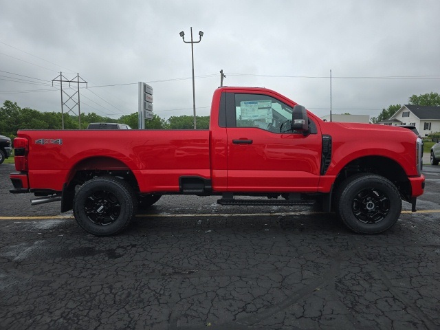 2025 Ford F-350SD