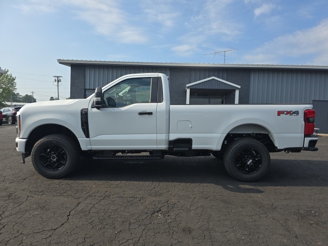 2025 Ford F-350SD