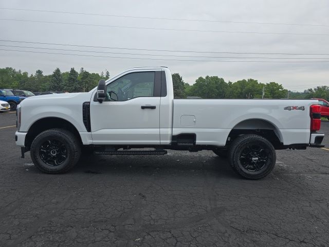 2025 Ford F-350SD