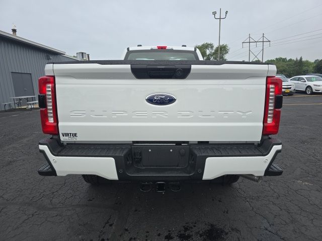 2025 Ford F-350SD