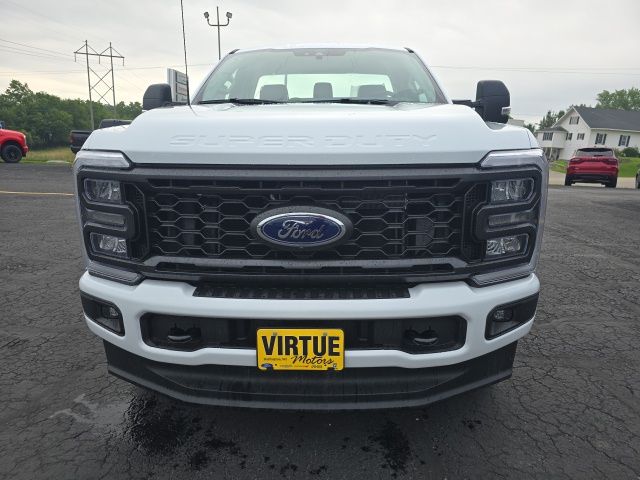 2025 Ford F-350SD