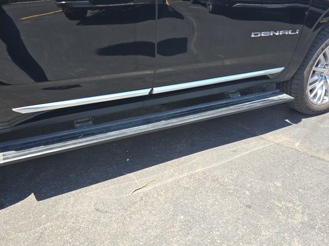2023 GMC Yukon
