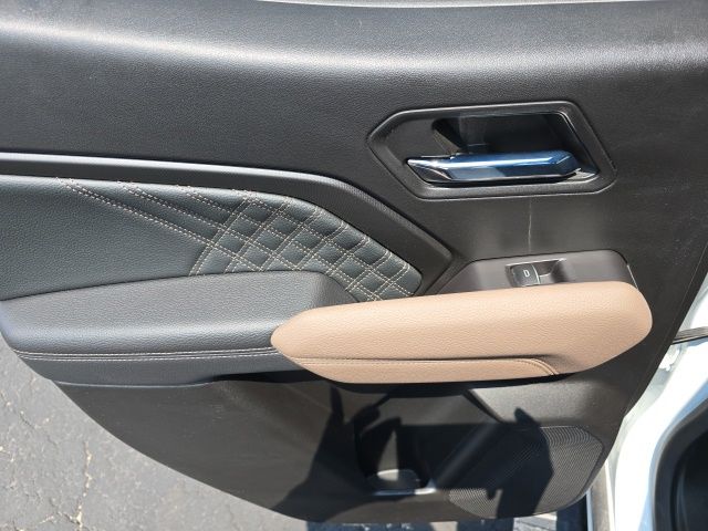 2023 GMC Canyon