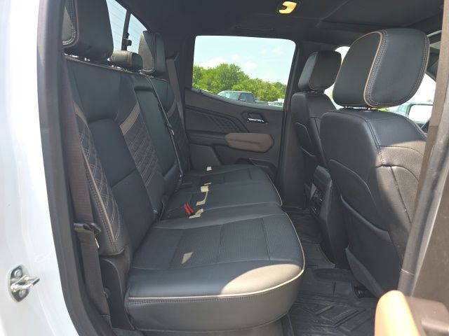 2023 GMC Canyon