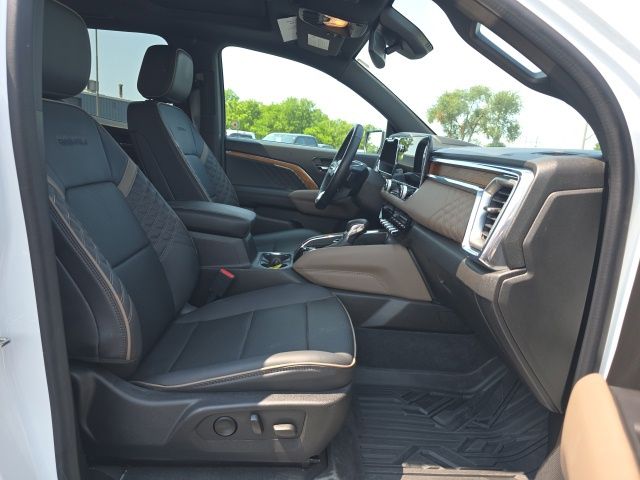2023 GMC Canyon