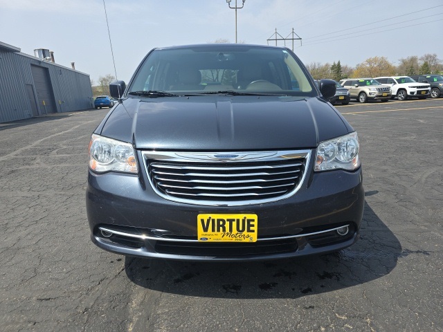 2013 Chrysler Town and Country