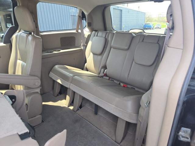2013 Chrysler Town and Country