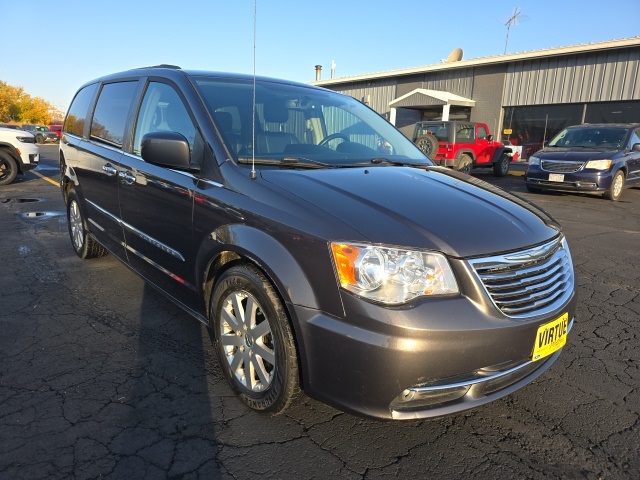 2015 Chrysler Town and Country