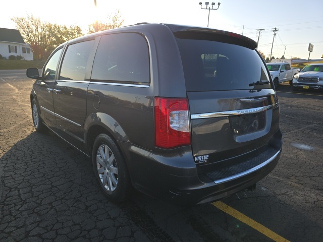 2015 Chrysler Town and Country