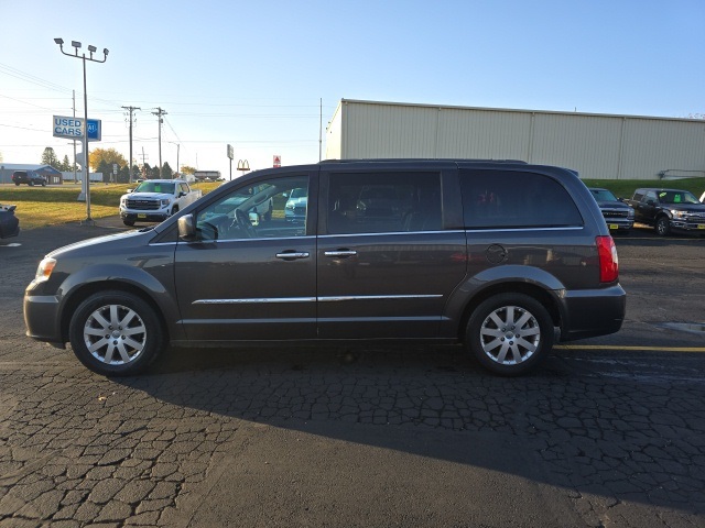 2015 Chrysler Town and Country