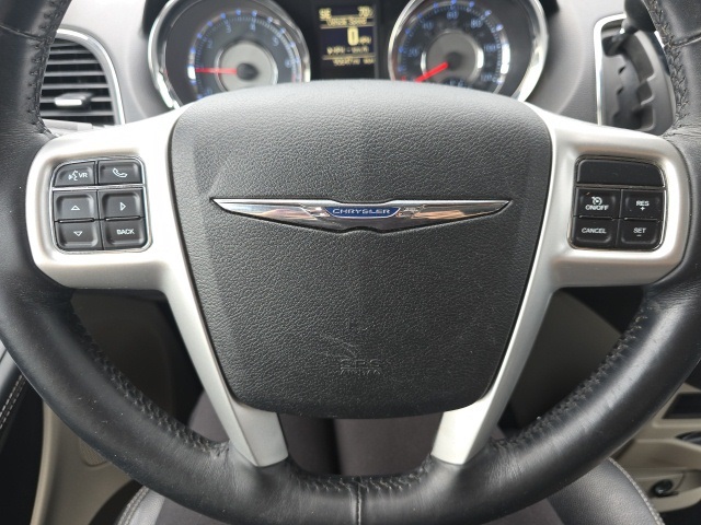 2016 Chrysler Town and Country