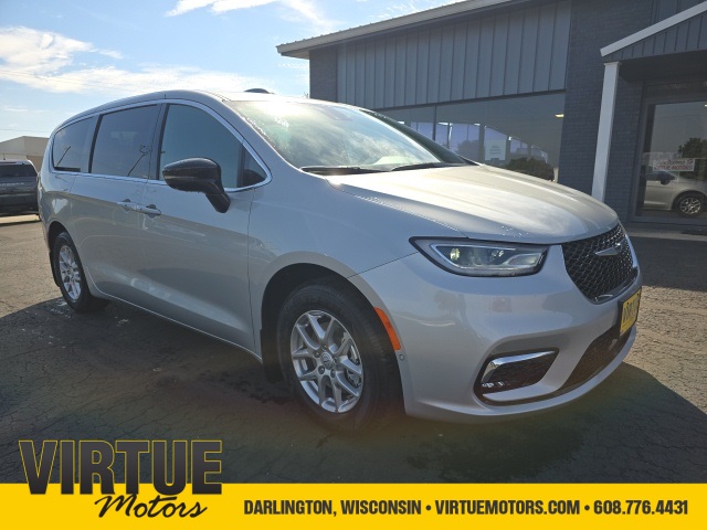 New 2026 Chrysler Pacifica Select Vans