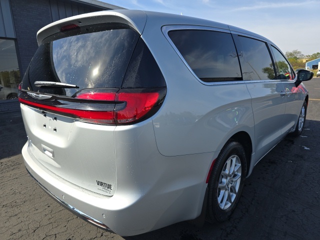 2026 Chrysler Pacifica