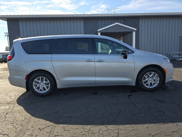2026 Chrysler Pacifica