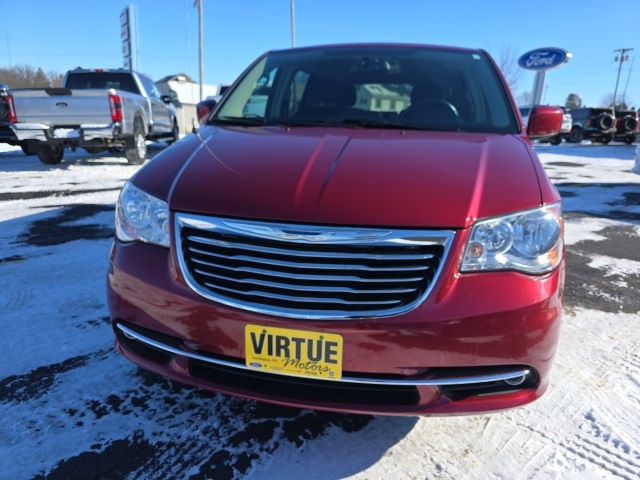 2014 Chrysler Town and Country