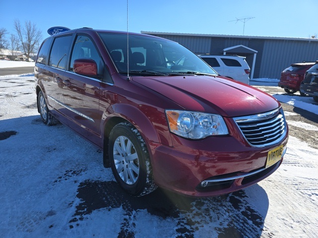 2014 Chrysler Town and Country