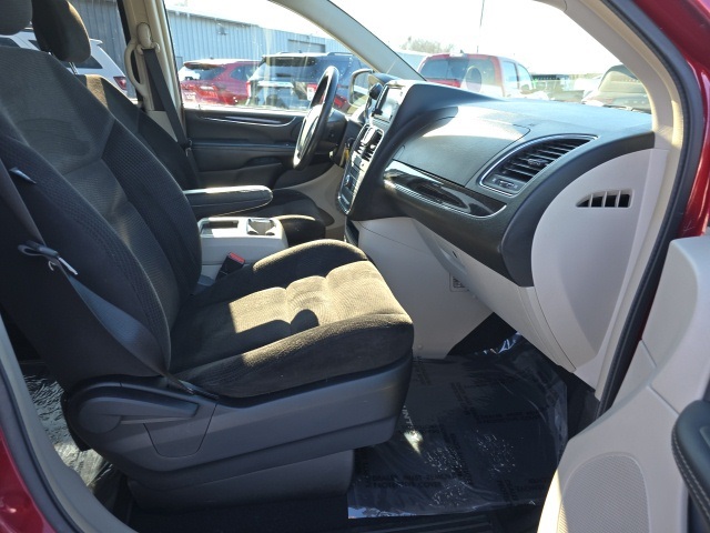 2014 Chrysler Town and Country