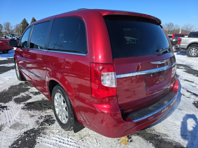 2014 Chrysler Town and Country