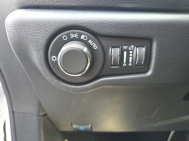 2027 Chrysler Pacifica