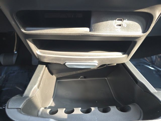 2027 Chrysler Pacifica