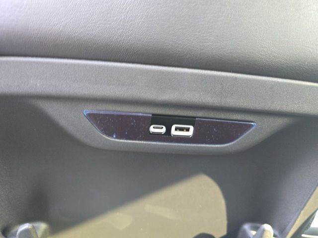 2027 Chrysler Pacifica
