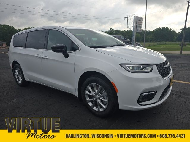 New 2025 Chrysler Pacifica Select Vans