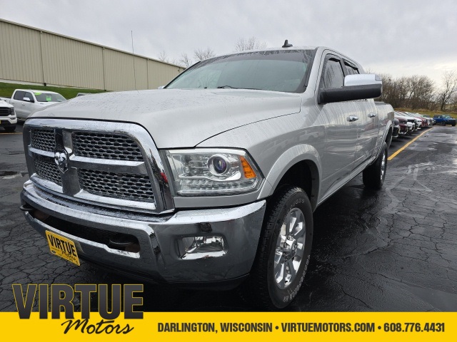 Used 2013 RAM Ram 2500 Pickup Laramie with VIN 3C6UR5NL4DG610788 for sale in Darlington, WI