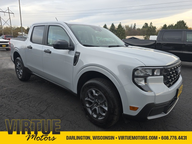 New 2025 Ford Maverick XLT Trucks